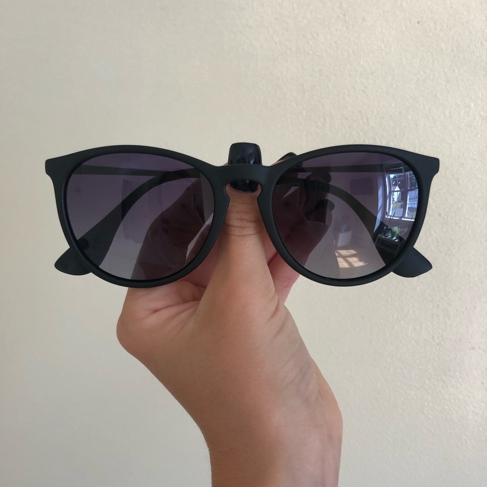 Ray Ban “Erika” Dupe Sunglasses